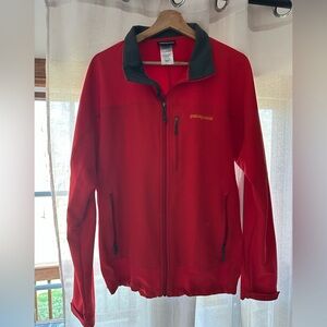 Patagonia Men’s Red Performance Softshell Jacket